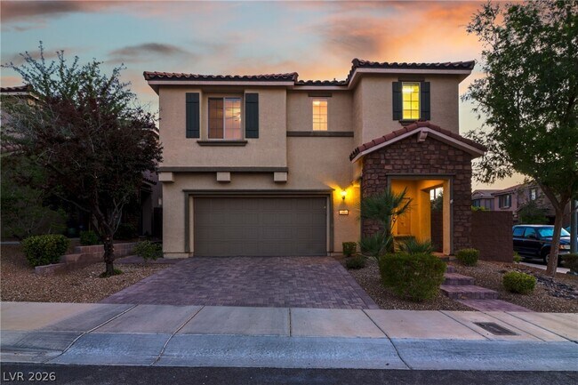 Building Photo - 2605 Romarin Terrace
