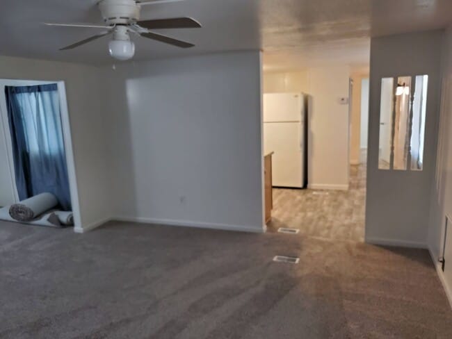 Photo - 3 Bedroom Manufactured Home in Bullhead City.