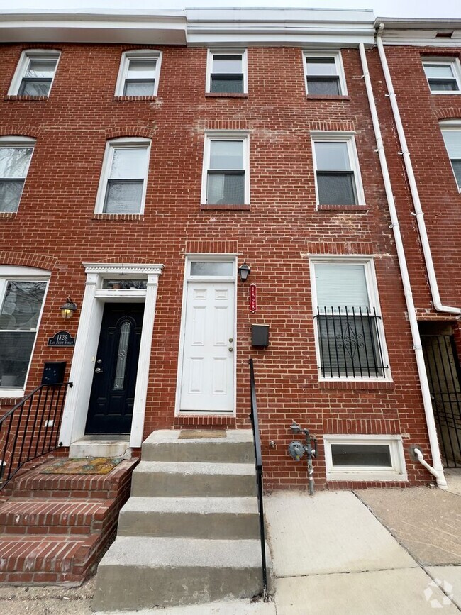 Building Photo - Apartment in Upper Fells Point! Unit 2