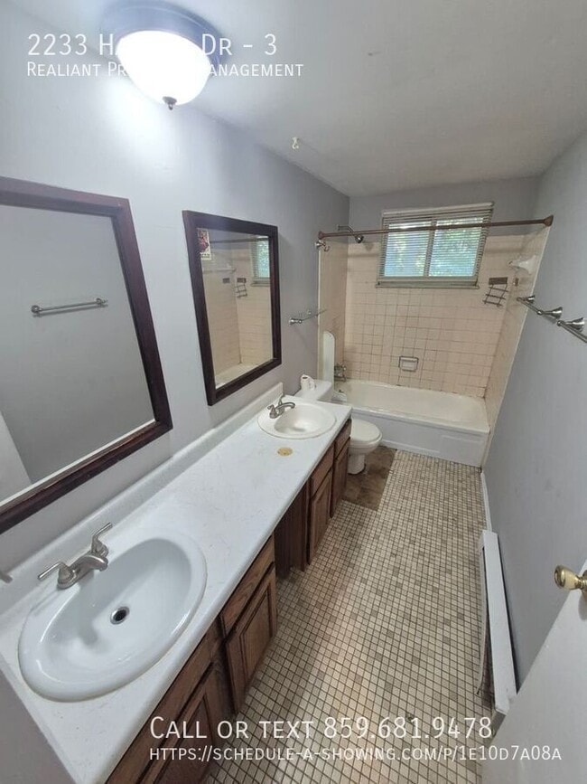 Photo - 2233 Hanser Dr Unidad 3