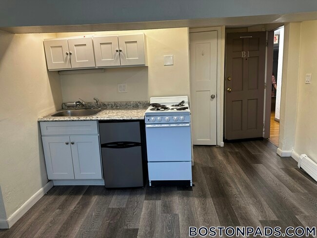 Building Photo - 51 S Huntington Ave