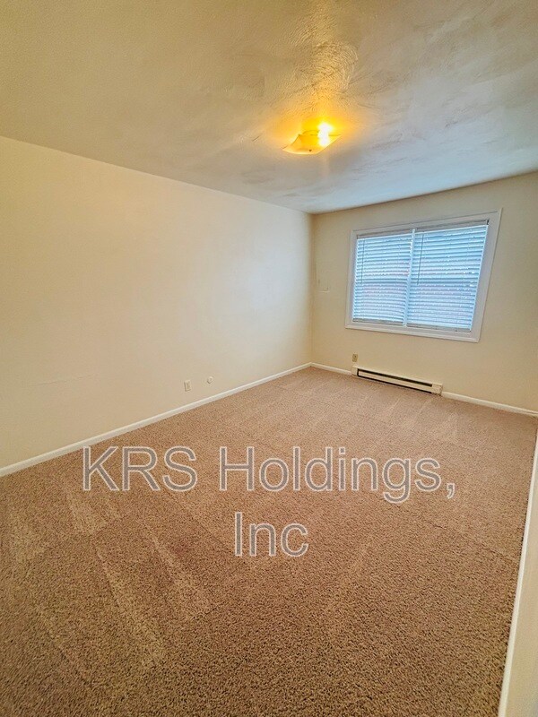 Willow Sands Apartments