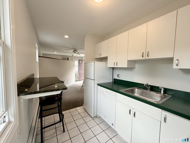 139 Bradley St Unidad B
