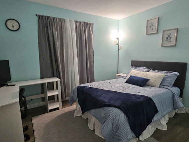Photo - 1701 E Katie Ave Unidad 5