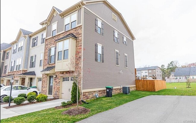 Photo - 7842 Wistar Woods Pl