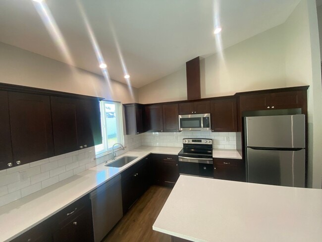 1414 E 6th St Unit 1414-A