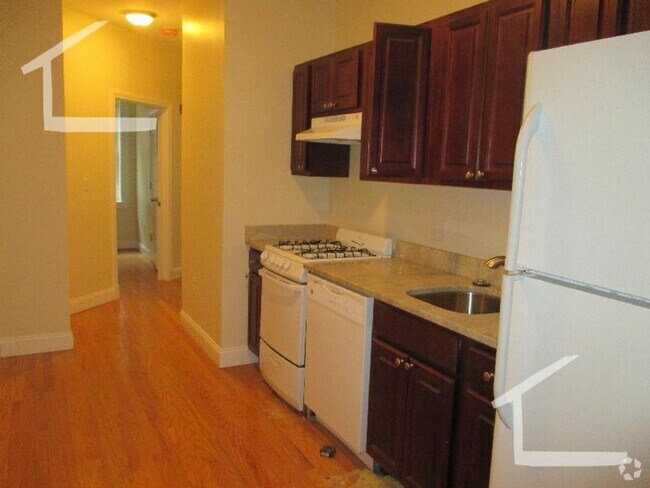 Building Photo - HOT FENWAY LISTING!!!!! Rental