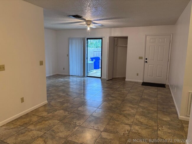 1466 39th Ave