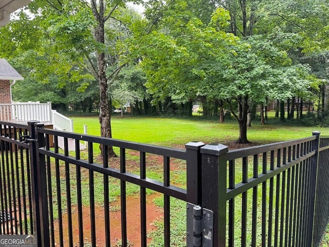 Photo - 1490 Crooked Creek Rd