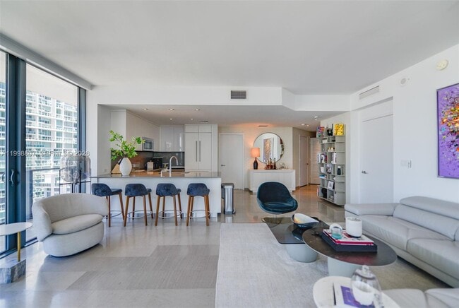 Photo - 68 SE 6th St Unit 2312