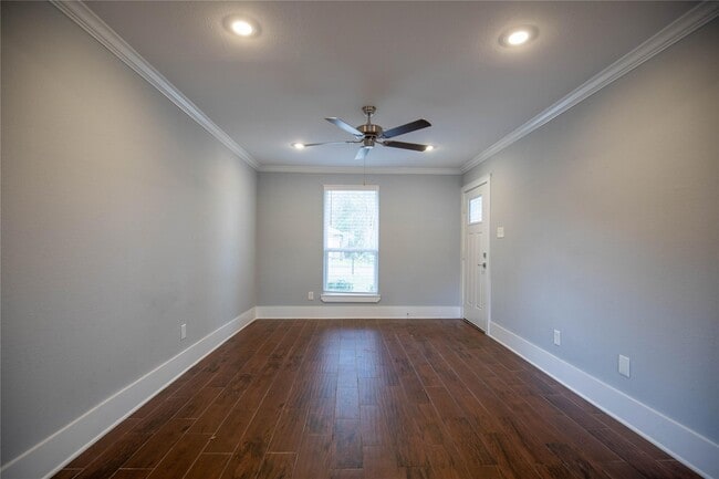 Photo - 4419 Reynaldo Dr