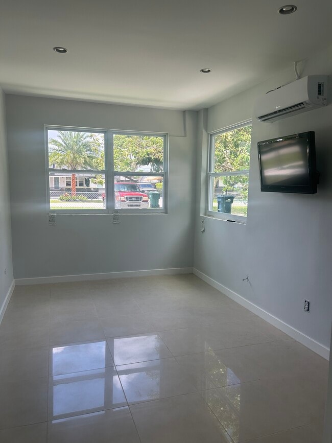 Photo - 6859 SW 37th St Rental