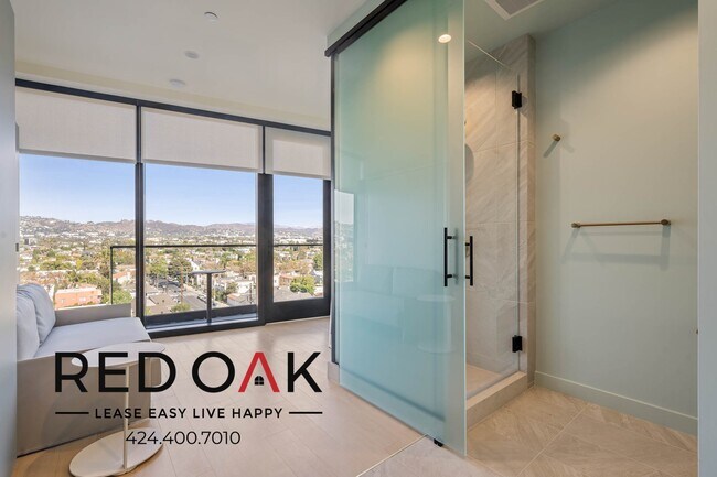 Photo - ~8 Weeks FREE~ Fully Furnished, Luxury Pri... Unit 810D