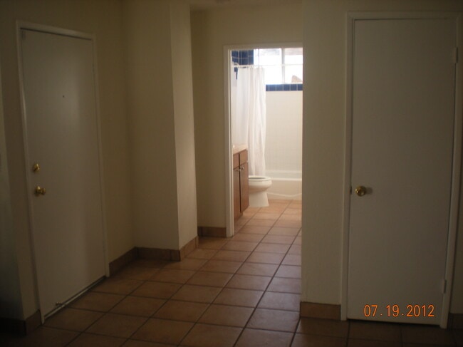 Photo - 2120 Stewart St