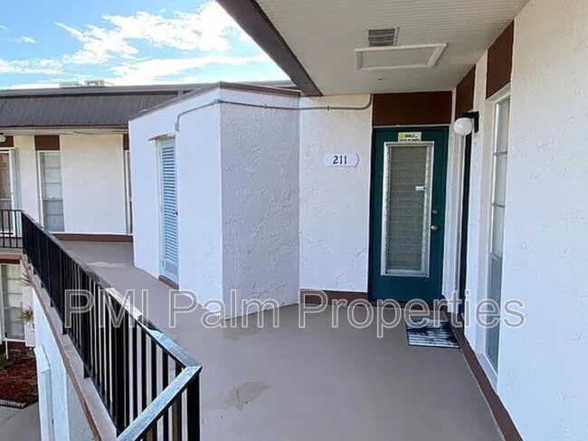 Photo - 7 Greenway Village N Unit 211