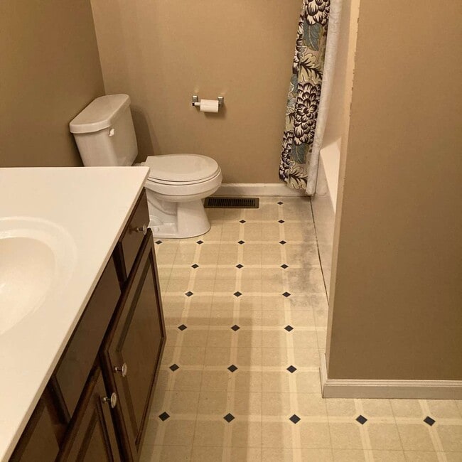 Photo - 314 Deerwood Dr