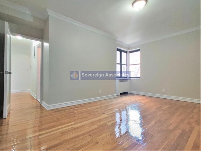 Building Photo - 50 Overlook Terrace Rental