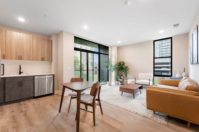 Photo - Residences at Pier 40