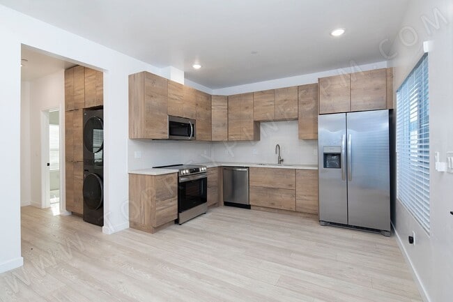 *OPEN HOUSE: 5/10 10-11AM* 2 Br in Clairem... - *OPEN HOUSE: 5/10 10-11AM* 2 Br in Clairem... Unit 3027-2 (AFF)