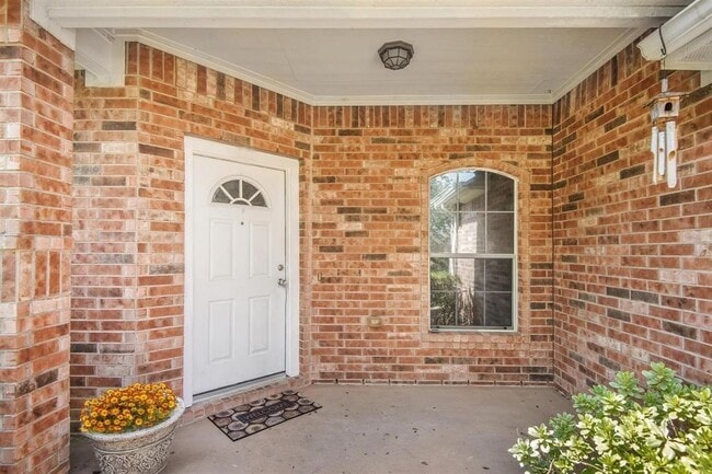 Photo - 405 Magnolia Estates Dr