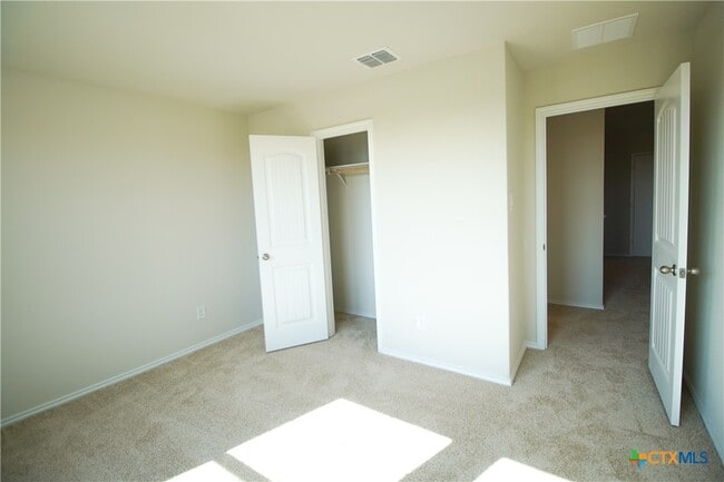 Photo - 472 Desert Willow