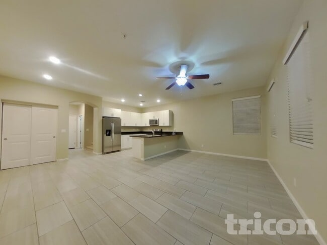 Photo - 12564 W Hummingbird Terrace