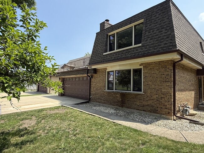 Building Photo - 901 E Ardyce Ln Unit 1 Rental