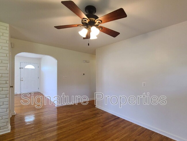 Photo - 204 Mt Pleasant Blvd