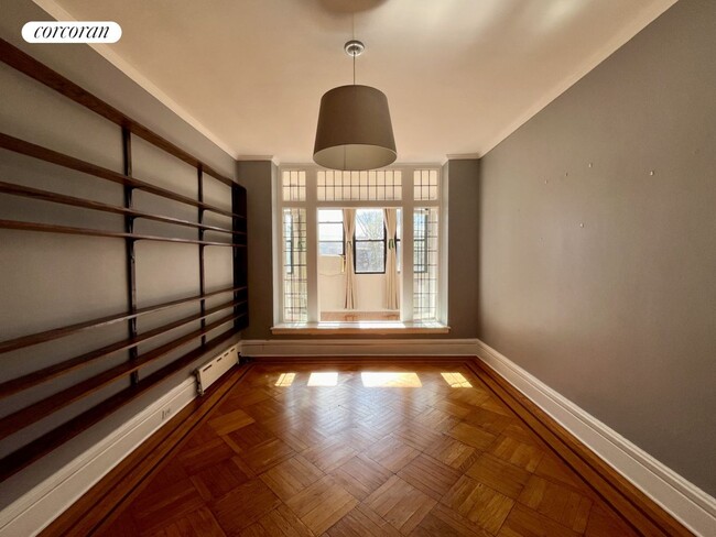 Photo - 1605 11th Ave Apartment