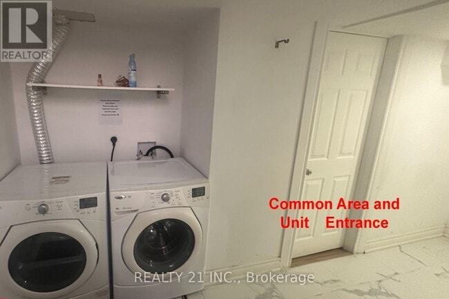Photo - 164 Williamson Dr E
