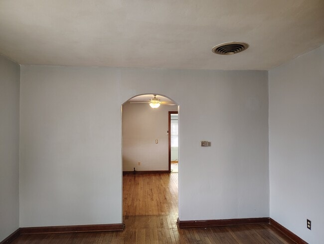 Photo - 4700 Ross Ave