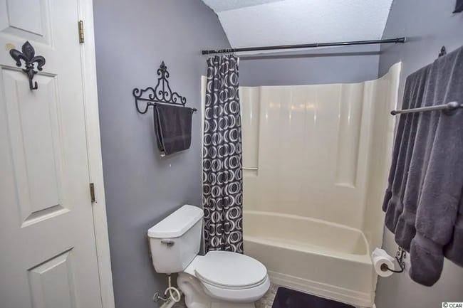 Photo - 209 Double Eagle Dr