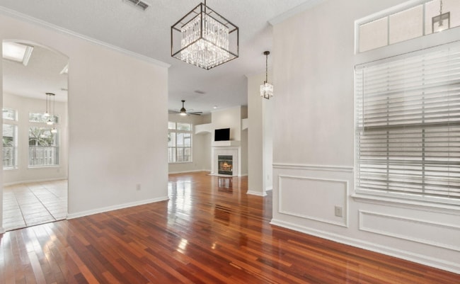 Photo - 1912 Bluebonnet Way