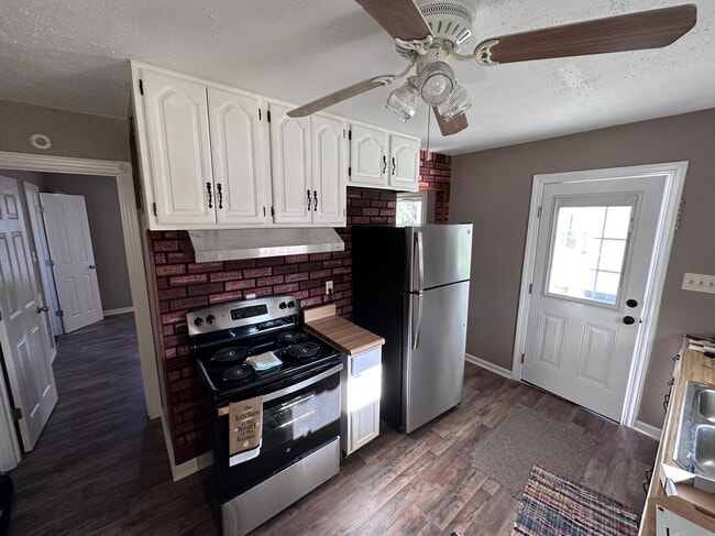 Photo - 3321 N 12th Ave