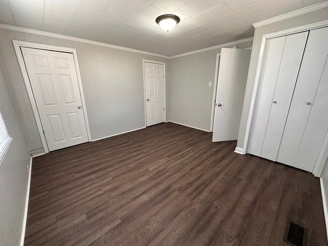 Photo - 402 Parker Ave