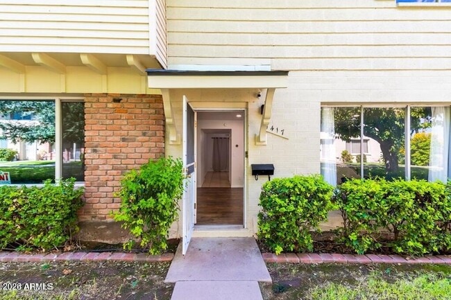 Photo - 1417 N 44th St