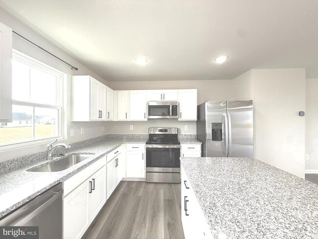 Photo - 365 Otero Ln