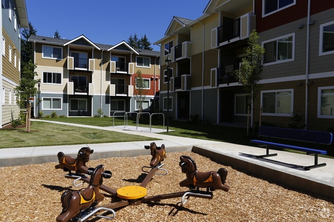 Quilceda Creek Apartment Homes