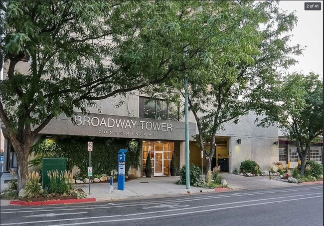 Building Photo - Broadway Condo Unit 901