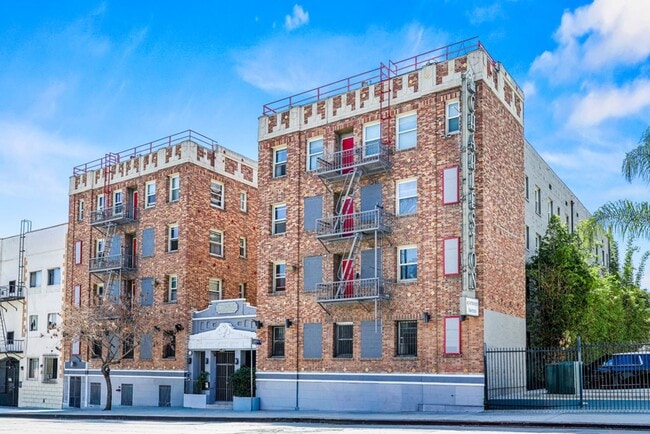 The Charleston Apartments