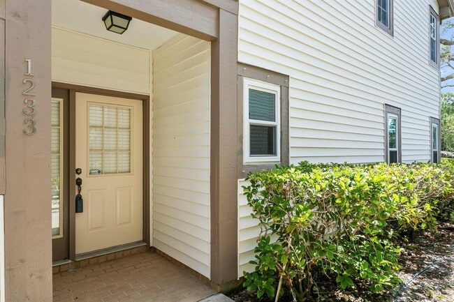 Photo - 1233 Clays Trail