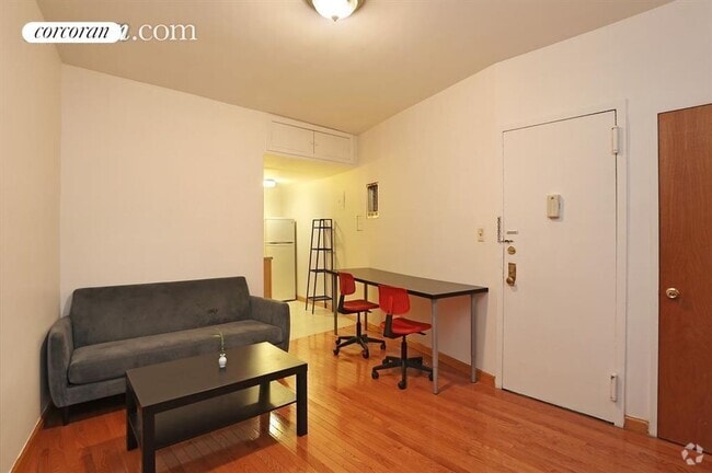 Building Photo - 3 Doyers St Rental