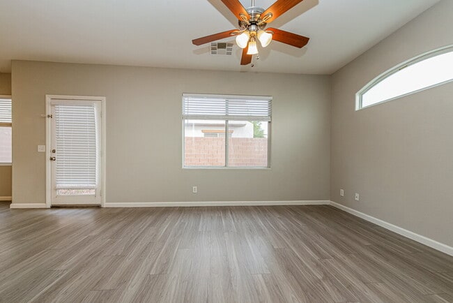 Photo - 8920 Brentwood Grove Ct