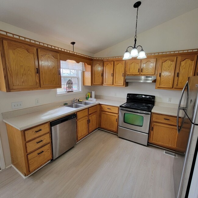 Photo - 3 Bedroom, 2 Bathroom-Updated-Rental-Cooke...