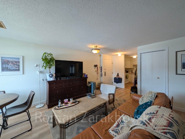 Photo - 25 Webster Ave Unit 402