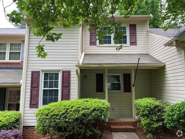 Building Photo - 1903 Windy Point Ct Rental