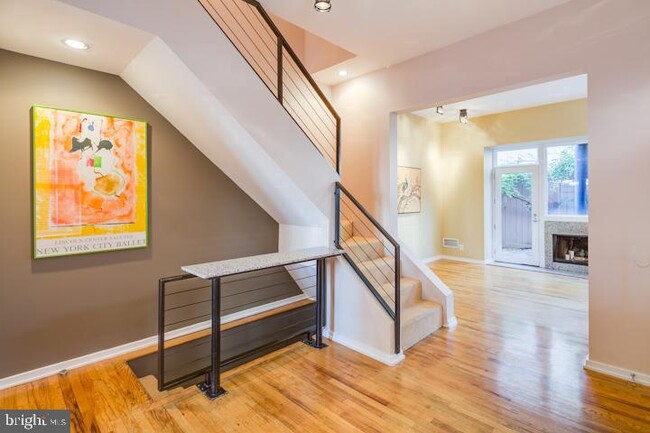 Photo - 758 S 6th St Townhome