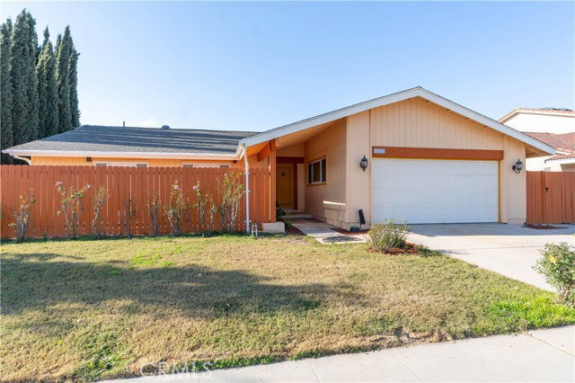 Building Photo - 2990 N Rippling Creek Dr