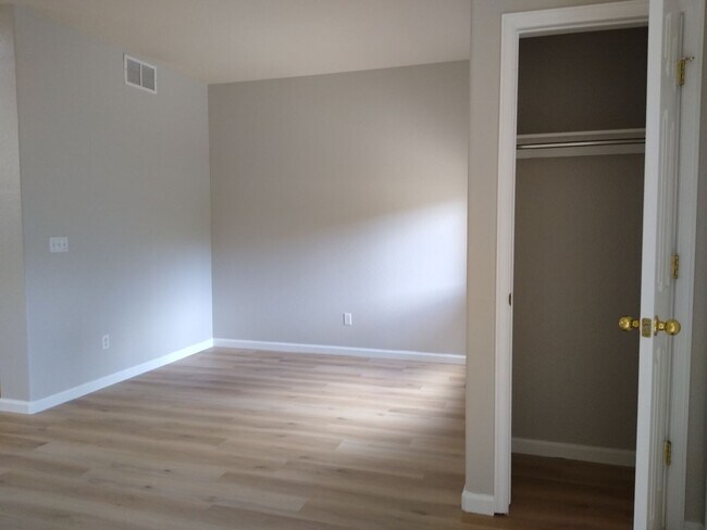 Photo - Fabulous Townhome Near Cherry Creek State ...