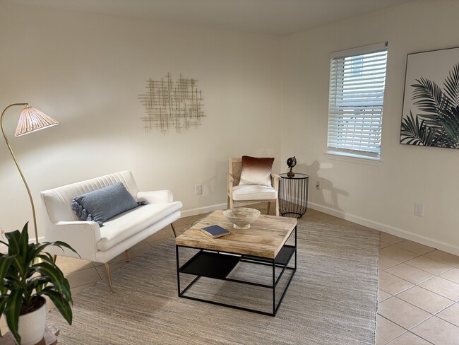 Photo - Willow Grove Apartments